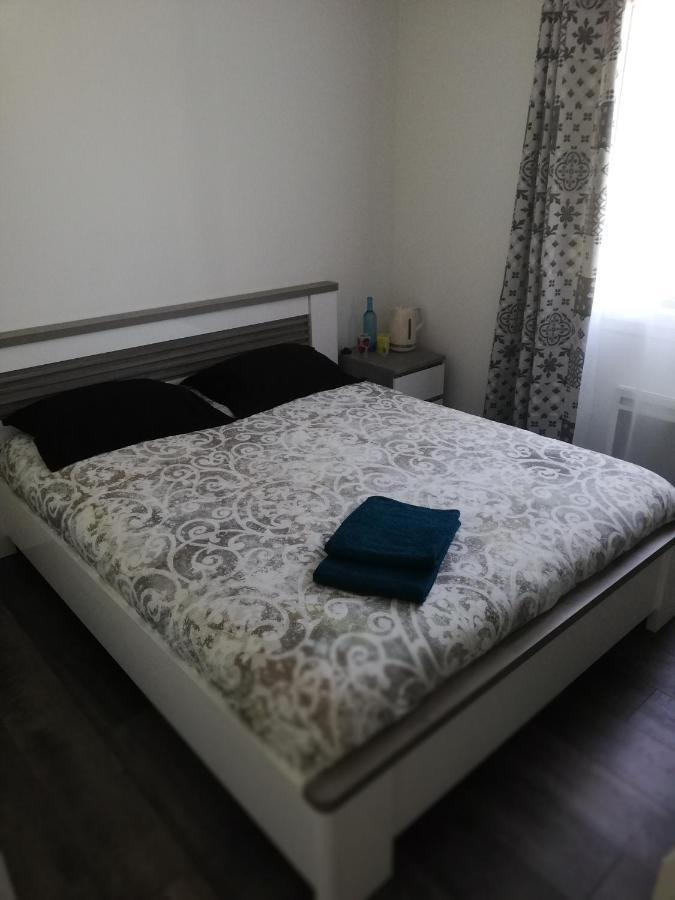 Chambre D'Hotes Chez Sandrine Guitres Ngoại thất bức ảnh